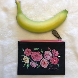 Ficcare | embellished coin purse